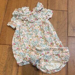 Magnetic Me Floral Baby Romper with Bloomers 3-6